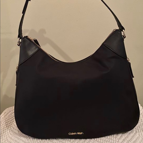 Calvin Klein Bag - Picture 1 of 6